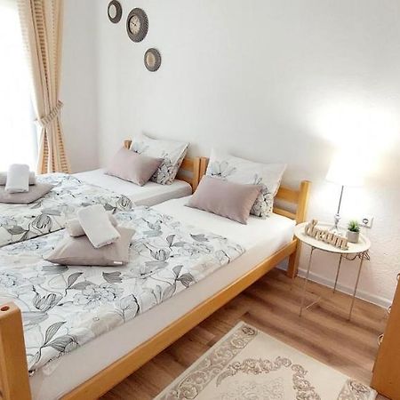 Mb Deluxe Apartment Високо Экстерьер фото